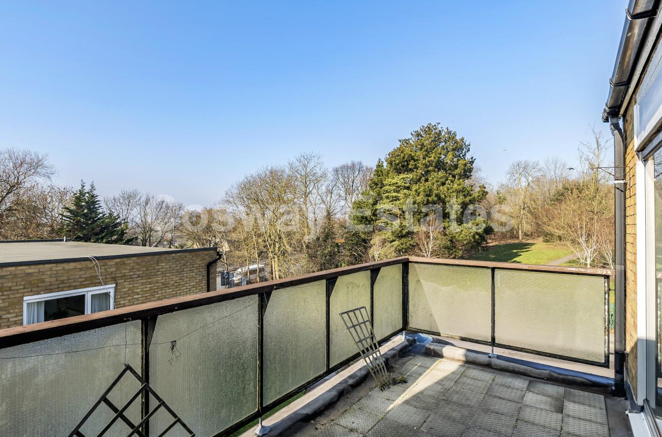 The Rise, Mill Hill
